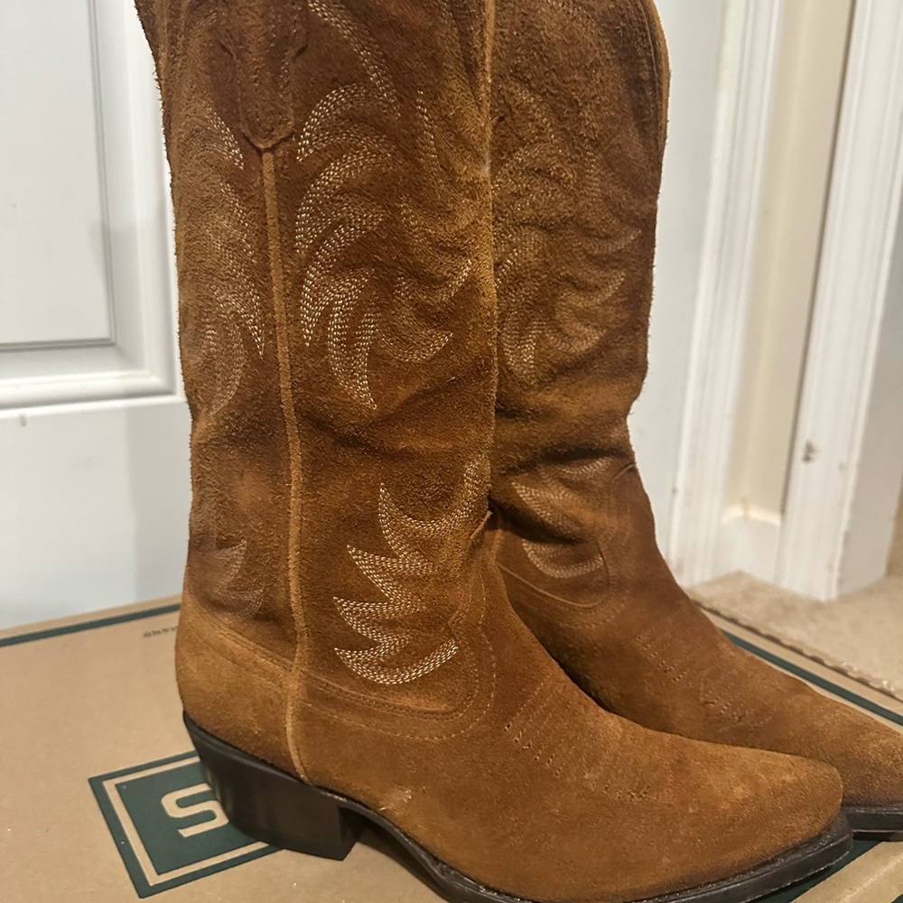 Tecovas Annie in Sienna Suede - Picture 11 of 16